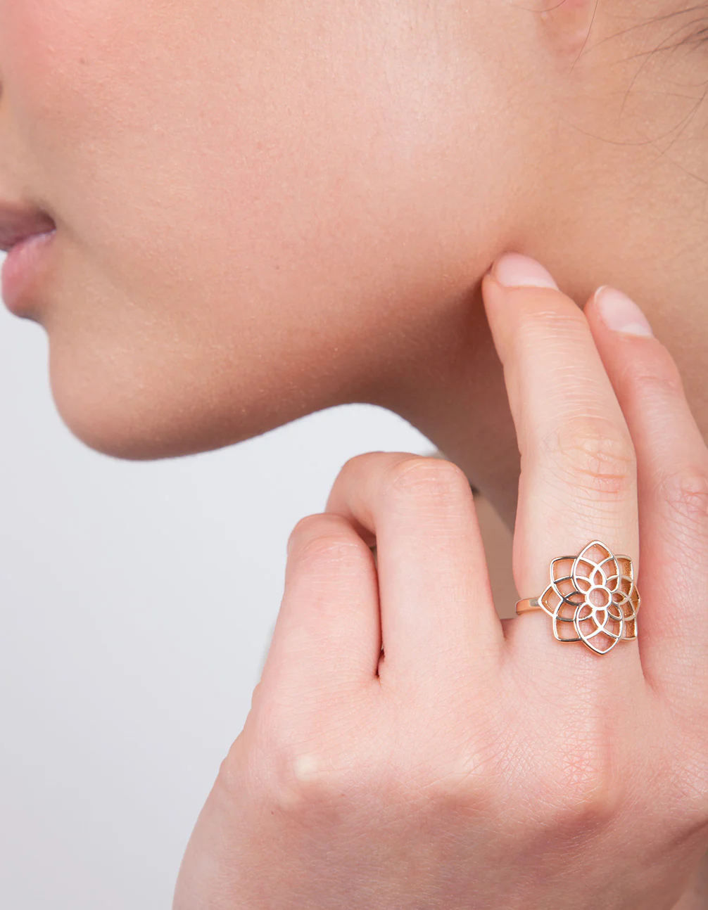 Gold Crown Chakra Ring - Image 3
