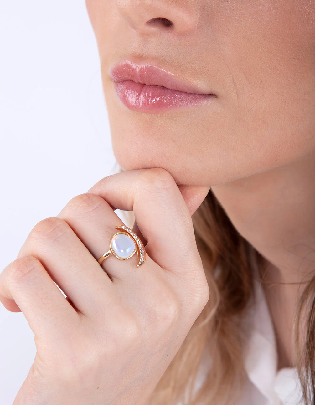 Gold Rainbow Stone & Moon Ring - Image 2