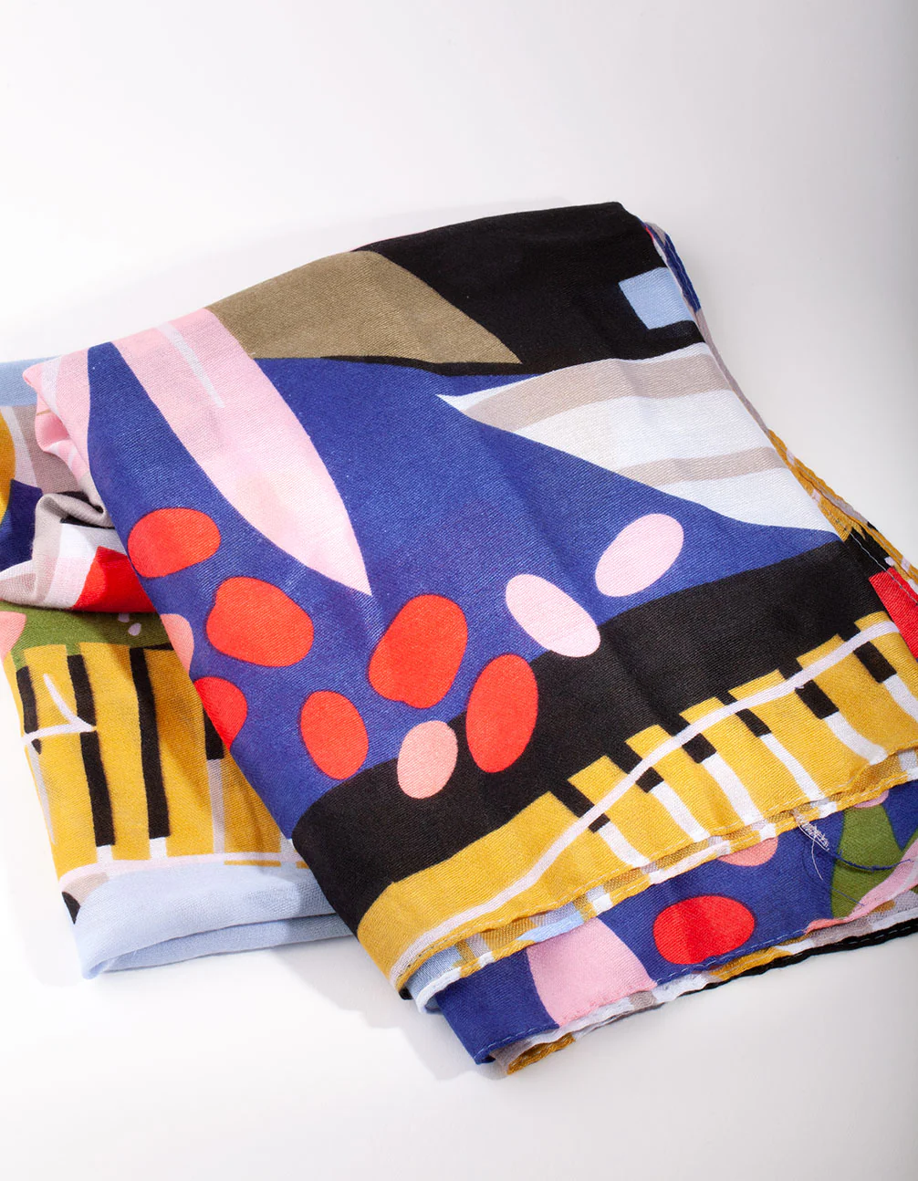 Bold Art Print Scarf - Image 3