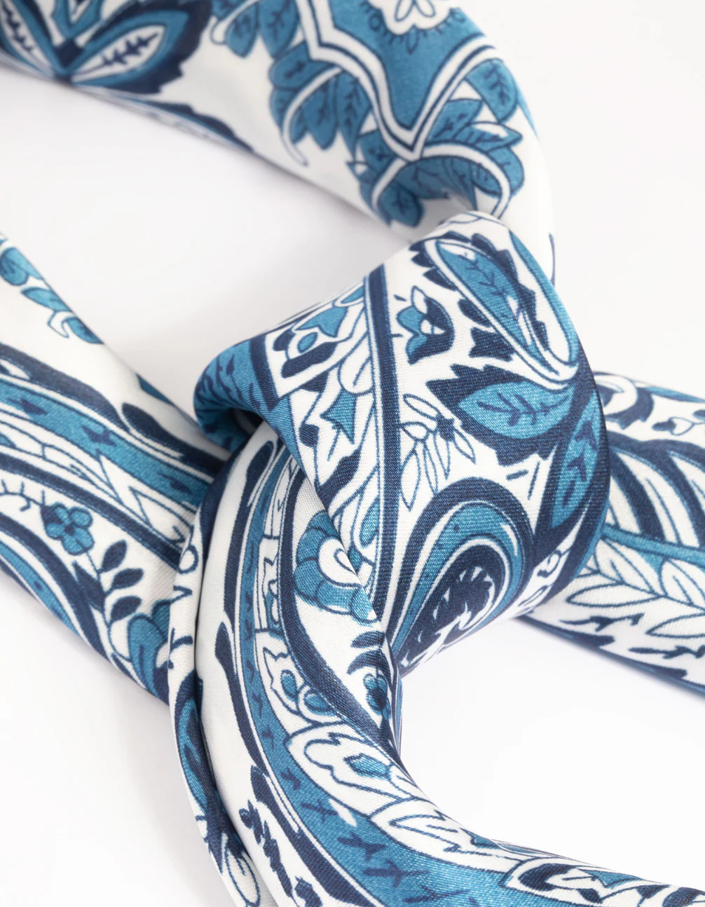 Blue Floral Paisley Print Bandana Hair Scarf - Image 4