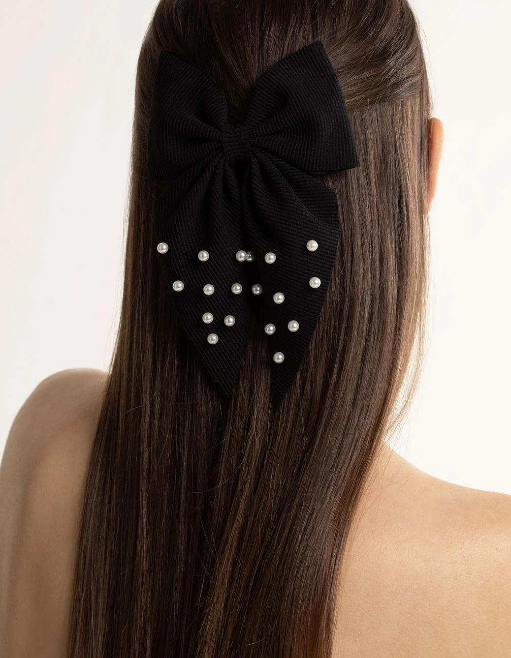 Black Pearl Bow Clip - Image 3