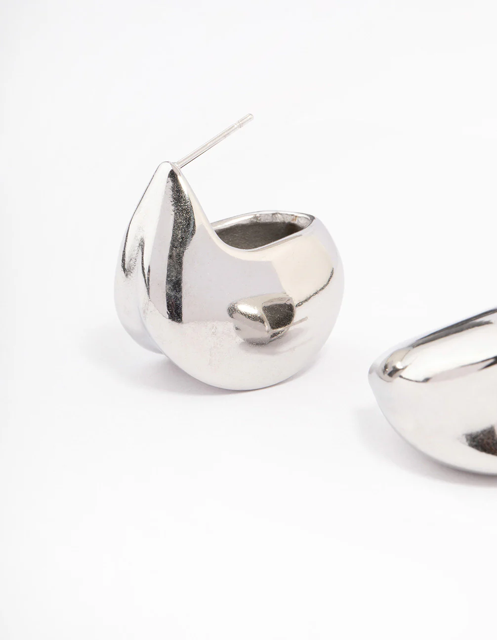 Stainless Steel Thick Scoop Earrings - Image 2