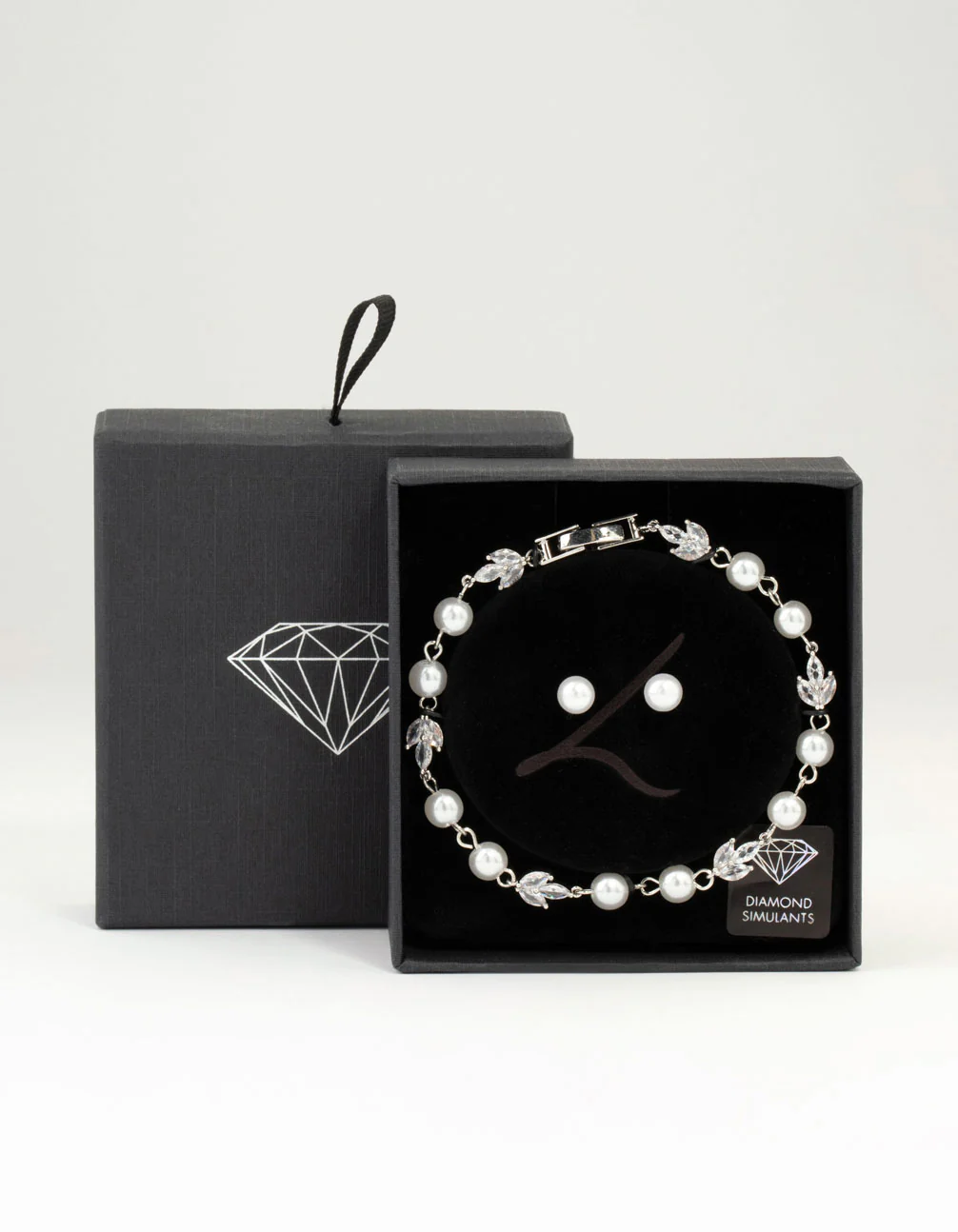 Silver Cubic Zirconia Pearl Leaf Bracelet & Earrings Set - Image 3