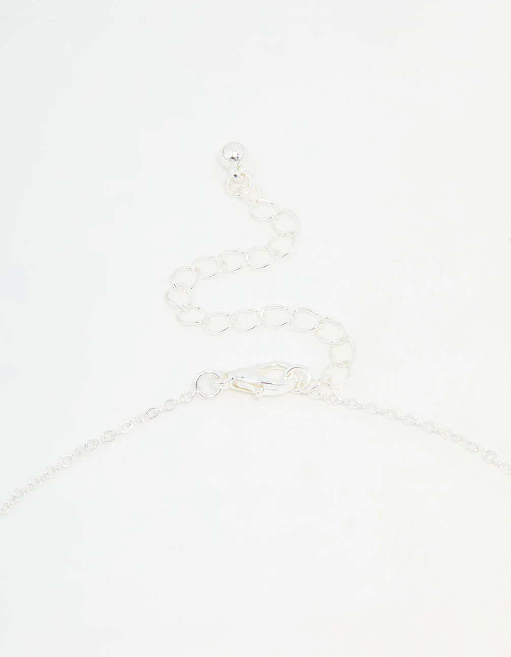 Silver Plated Diamante Outline Pendant Flower Necklace - Image 5