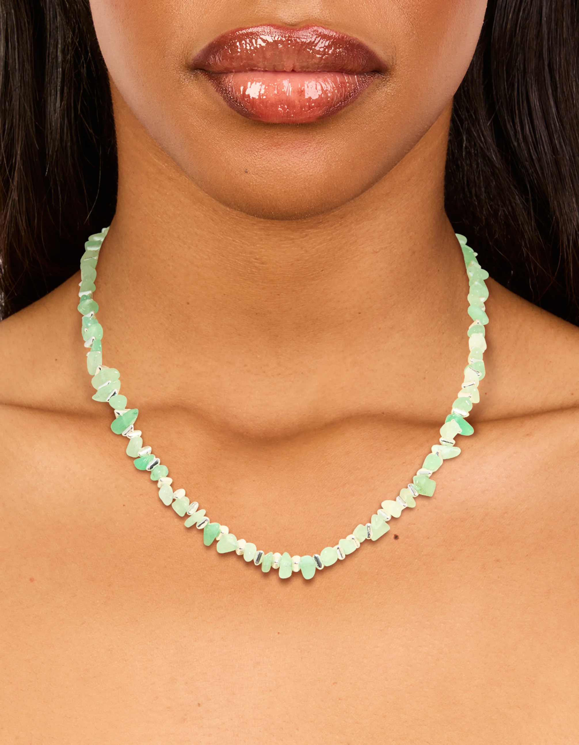 Silver Plated Green Semi Precious Stone Triangle Chip Necklace - Image 2