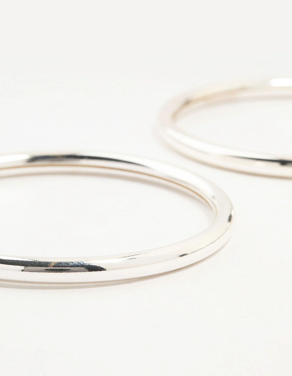 Silver Smooth Bangles 2-Pack - Image 2