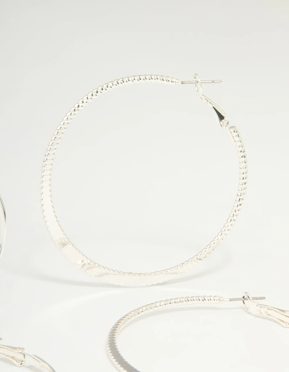 Silver Textured & Plain Hoop Earrings 2-Pack - Image 3