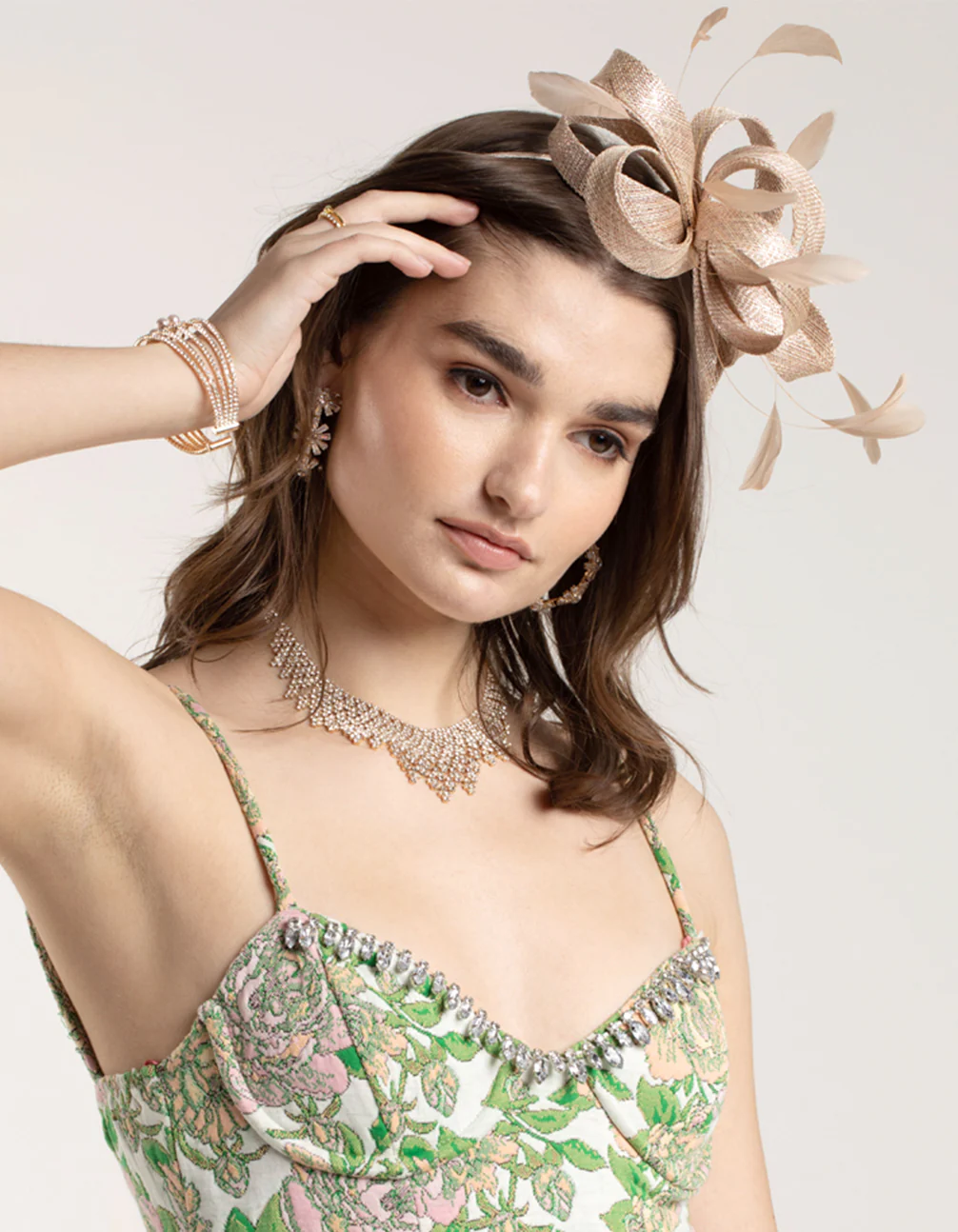Sinamay Looped Bow Feather Fascinator - Image 2