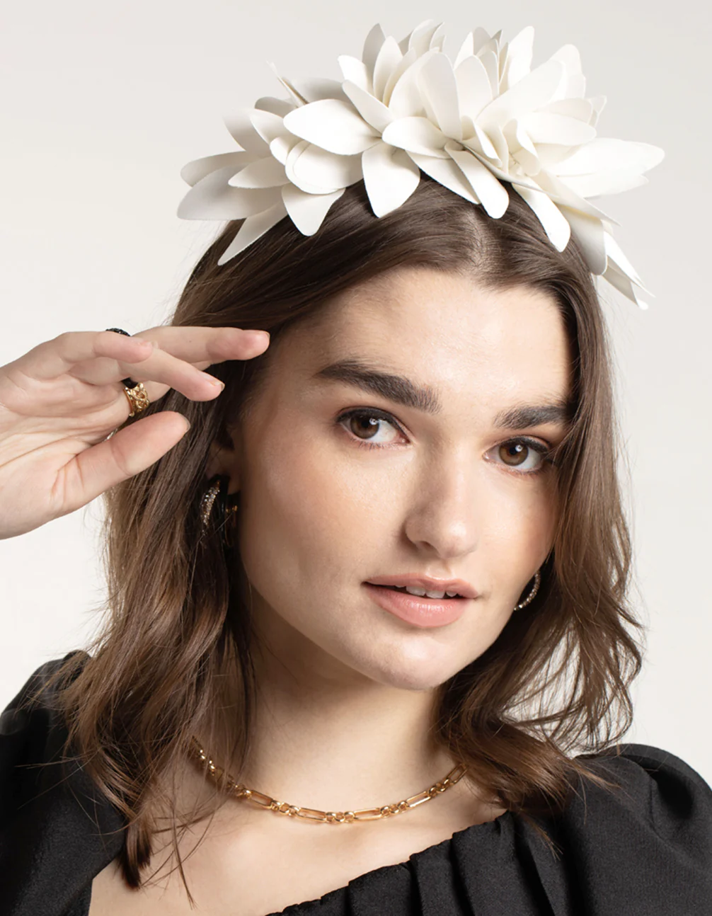 White Petal Statement Headband - Image 2