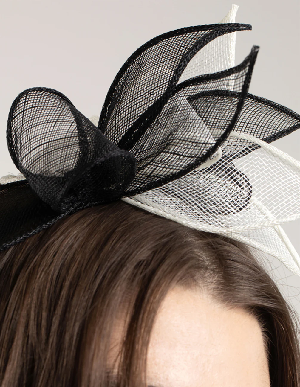 Black & White Petal Sinamay Fascinator - Image 2