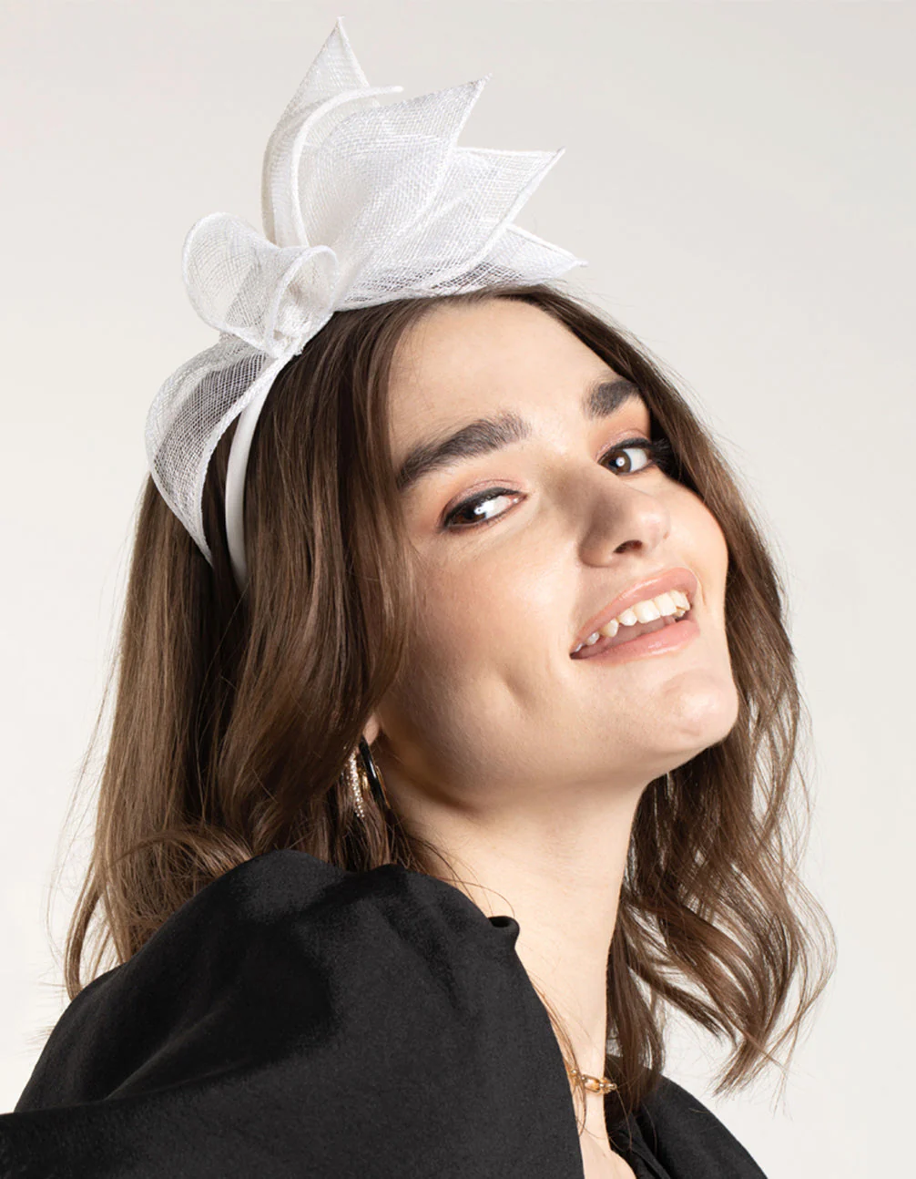 White Petal Sinamay Fascinator - Image 3