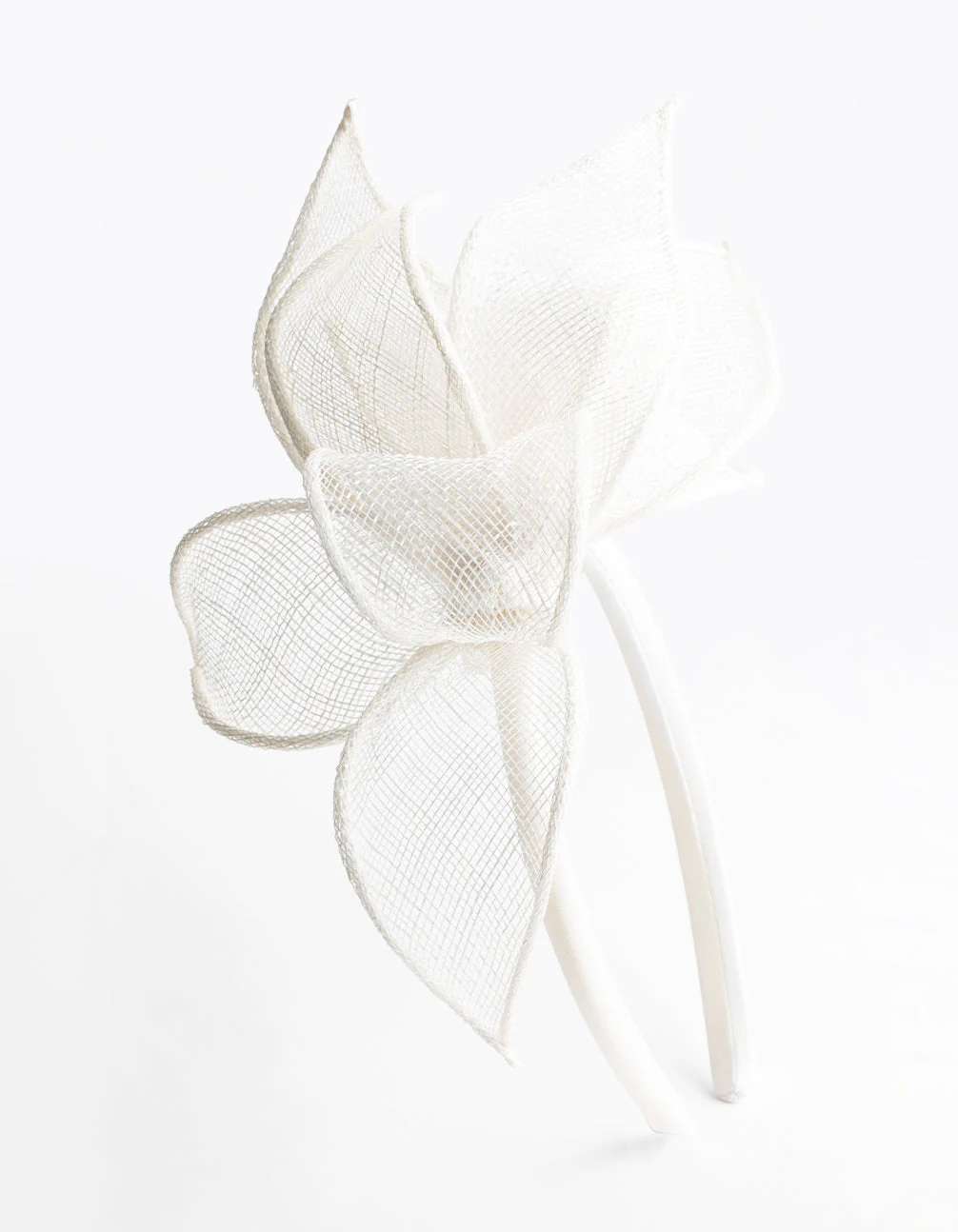 White Petal Sinamay Fascinator - Image 4