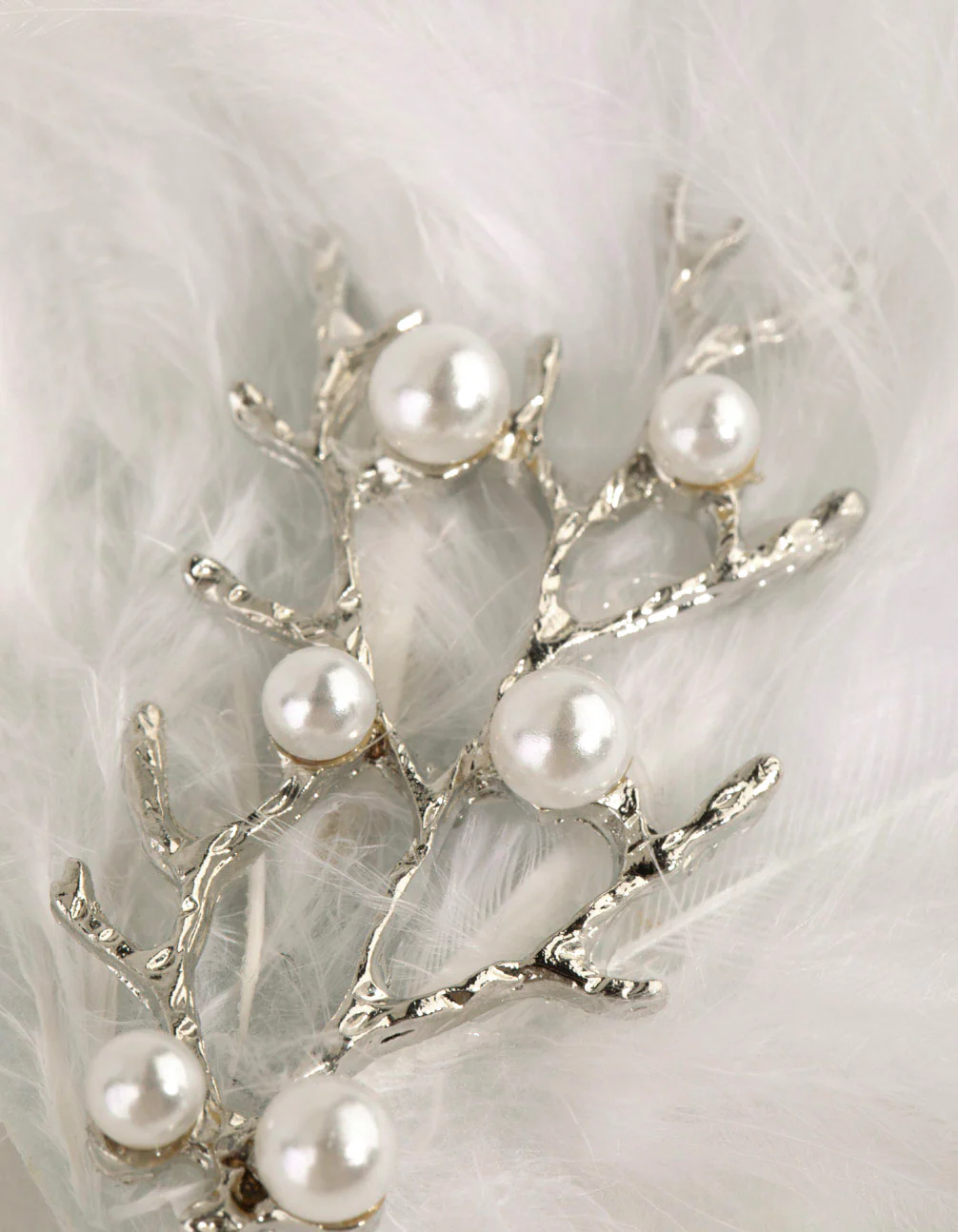 Statement Branch & Feather Clip - Image 3