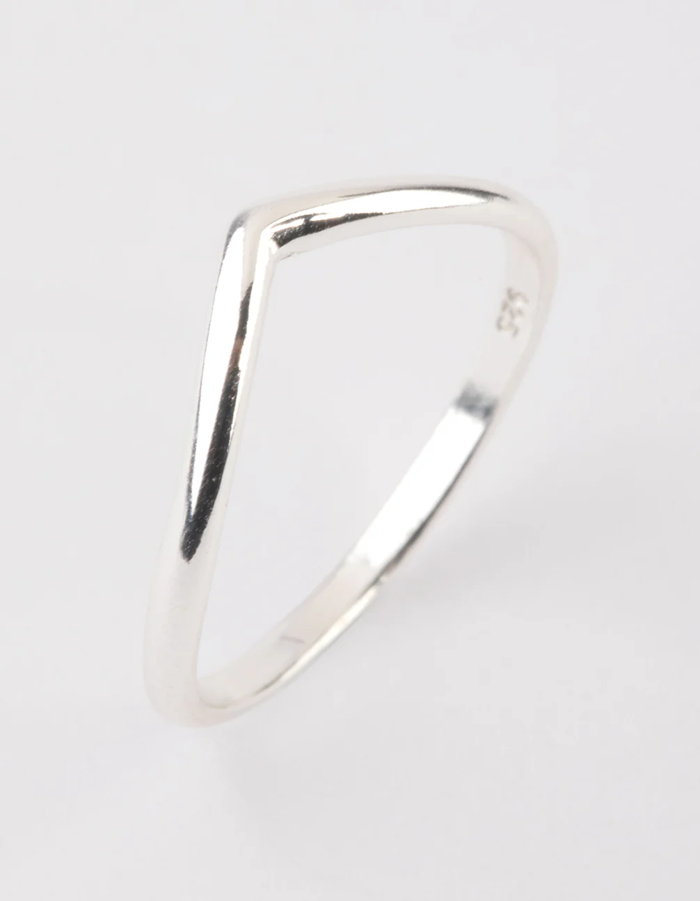 Sterling Silver Midi V Ring - Image 3