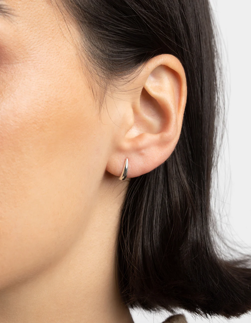 Sterling Silver Oval Hinge Huggie Hoop Earrings - Image 2