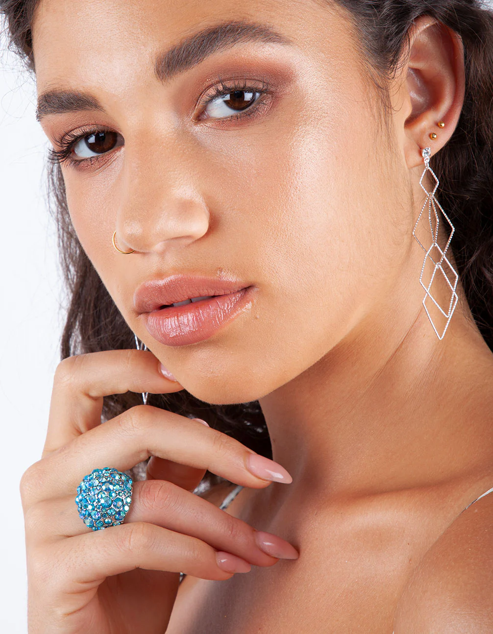 Silver Fine Diamond Cut Earrings - Image 2