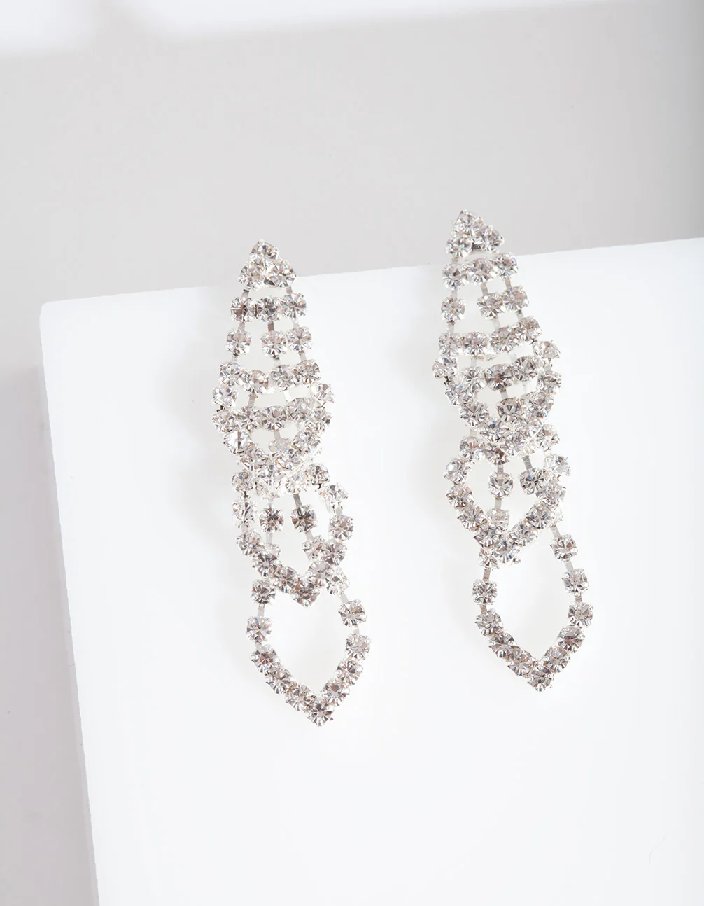 Mini Silver Gradual Loop Cup Chain Earrings - Image 3