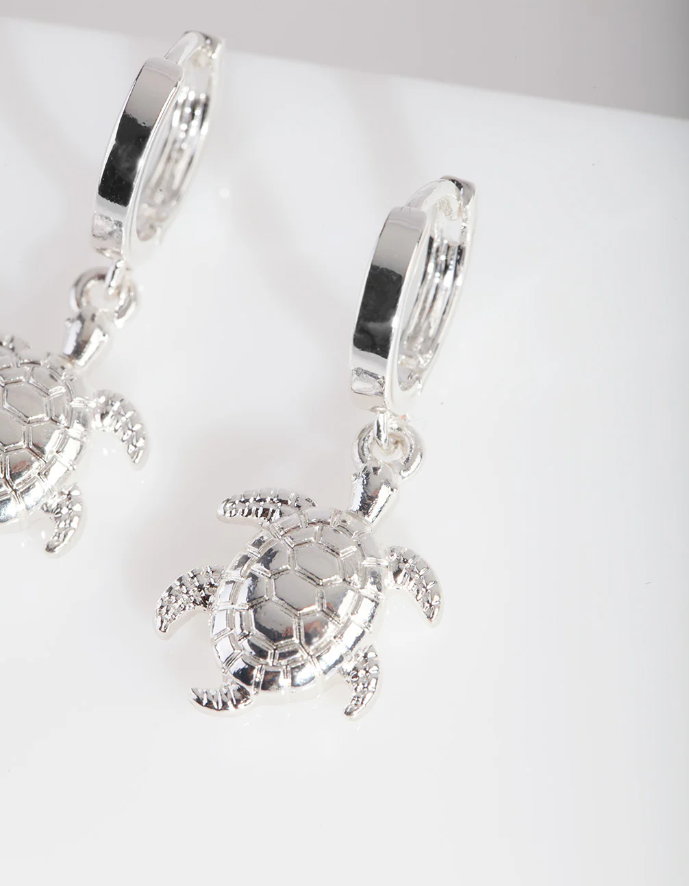Silver Sea Turtle Huggie - Image 2