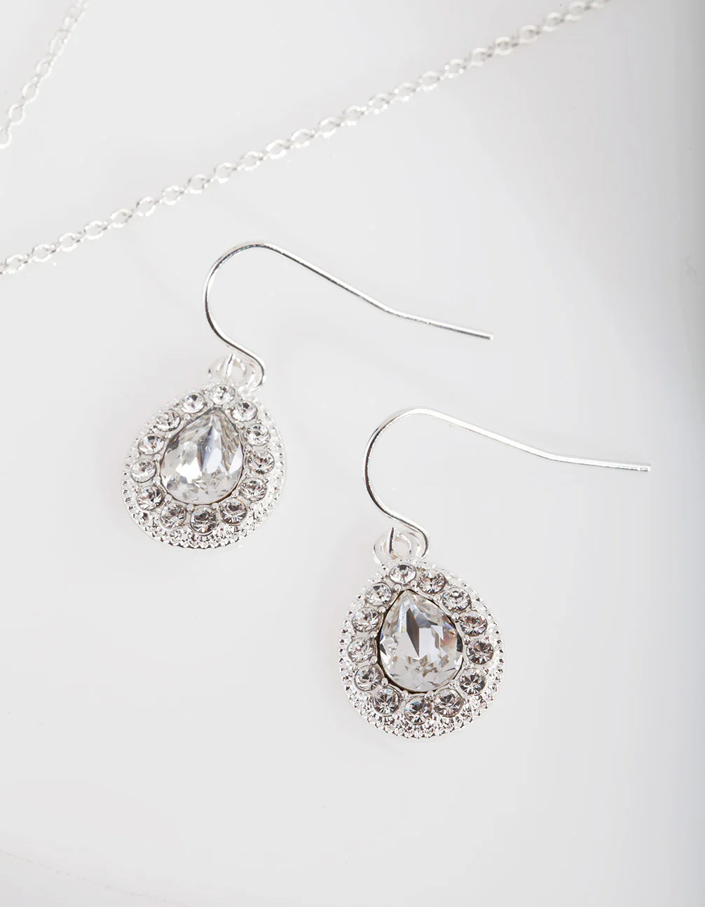 Diamond Simulant Teardrop Earrings & Necklace Set - Image 3