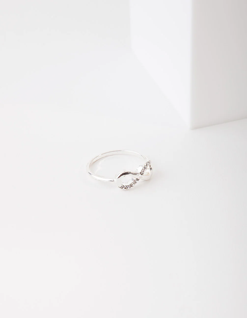 Silver Diamond Simulant Infinity Ring - Image 2
