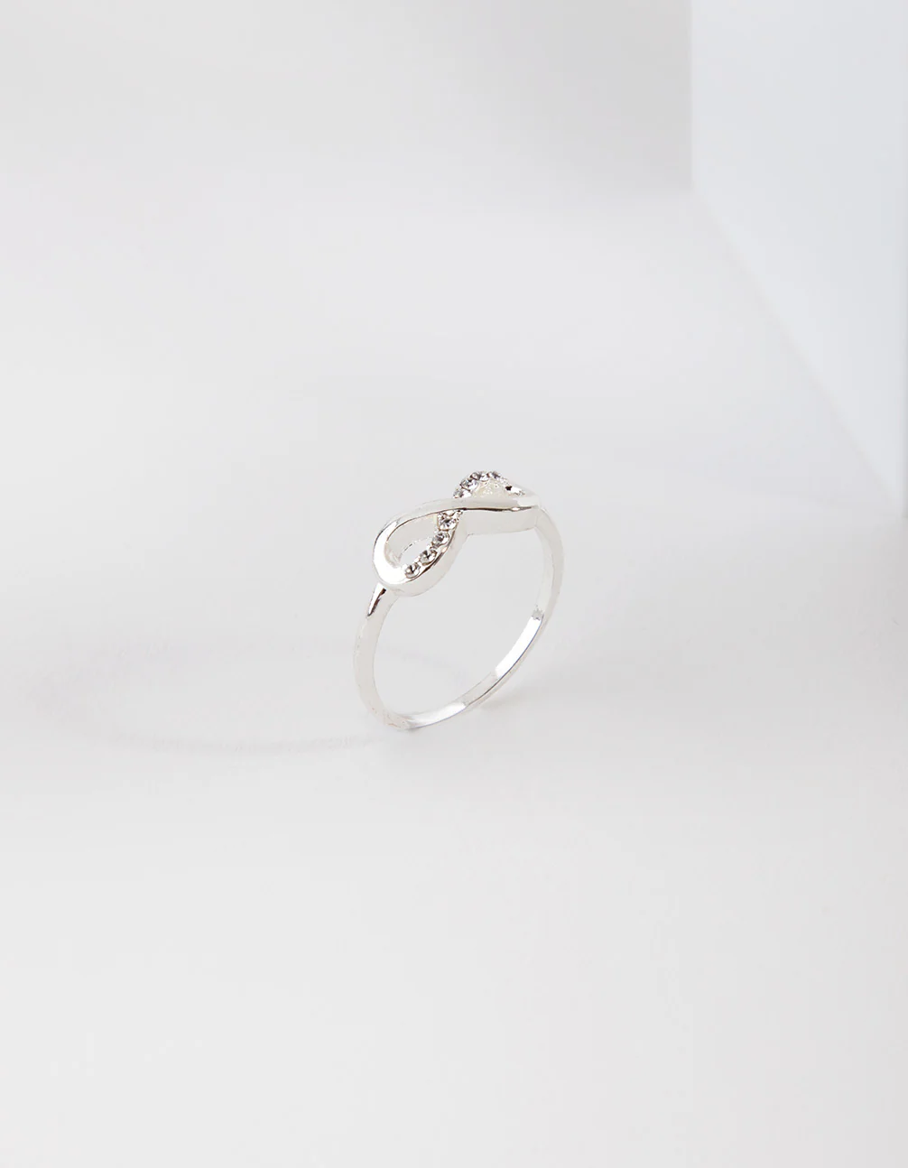 Silver Diamond Simulant Infinity Ring - Image 3