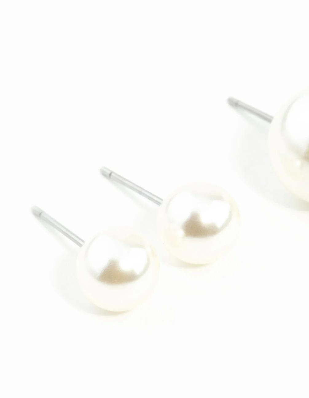 Pearl Stud Earring Pack - Image 4