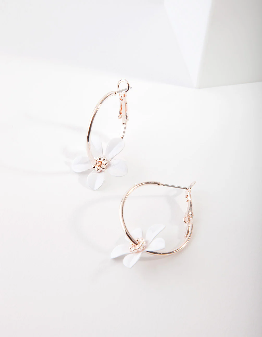 Rose Gold White Flower Hoop Earrings - Image 2