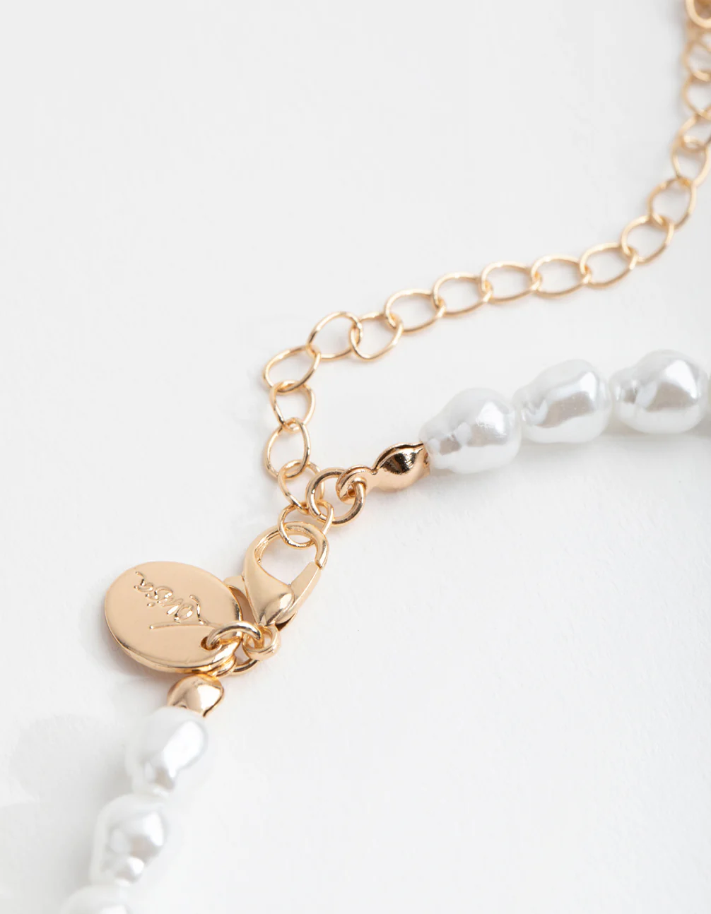 Gold Faux Pearl Choker - Image 3
