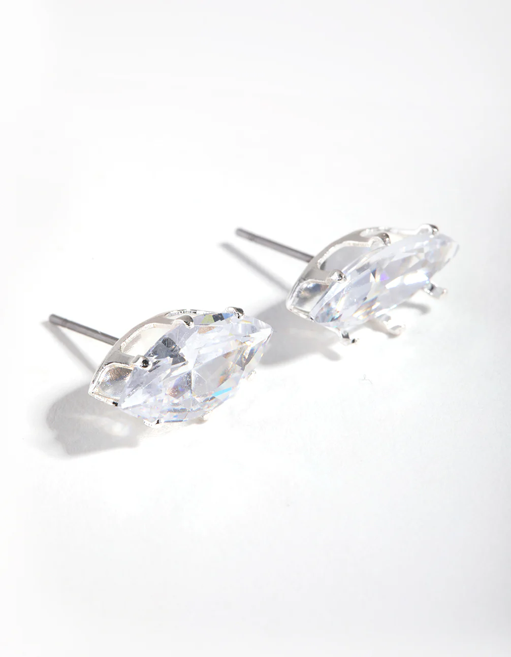 Silver Oval Stone Claw Stud Earrings - Image 2