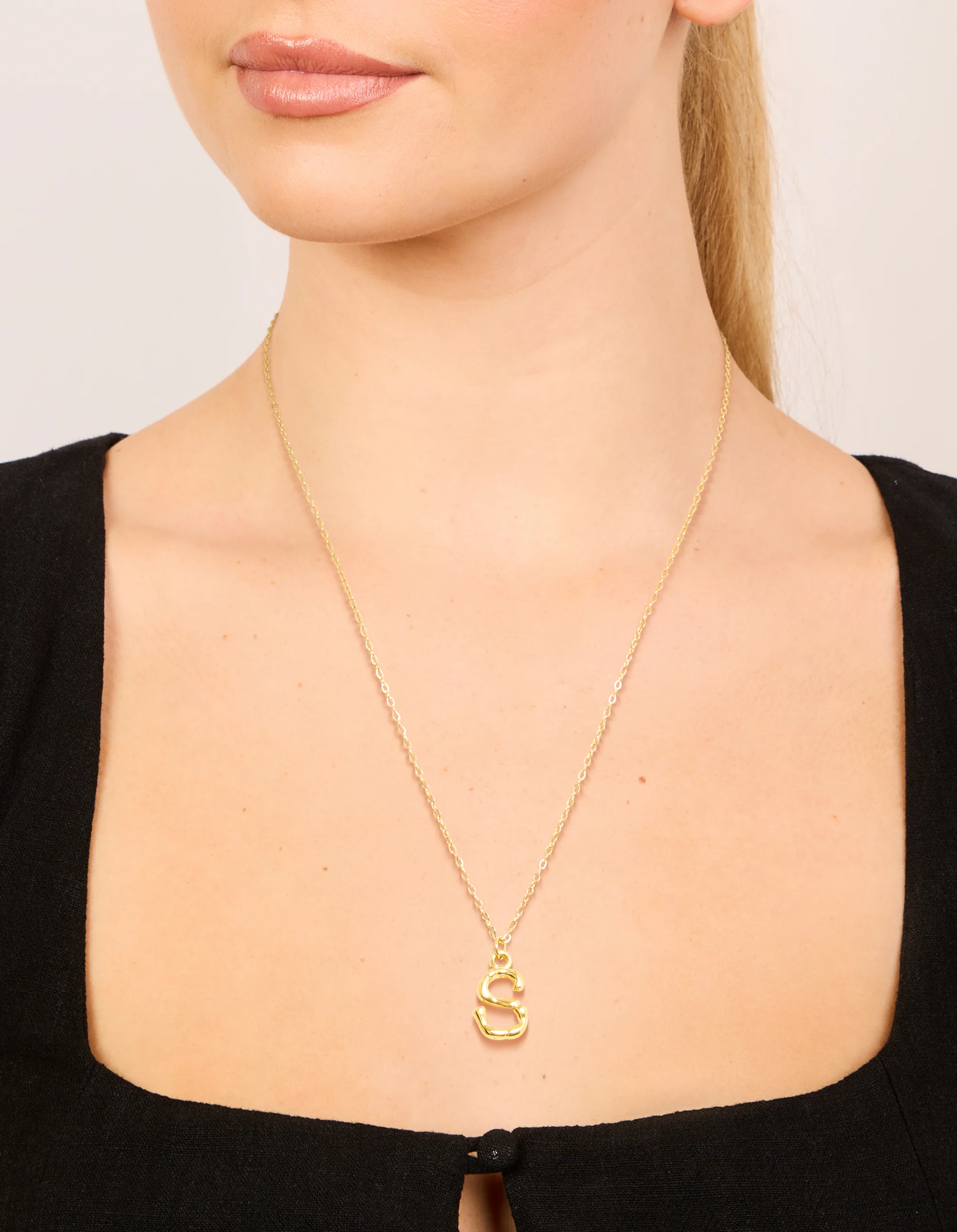 Waterproof Gold Plated Stainless Steel Bamboo Letter S Necklace - Image 2