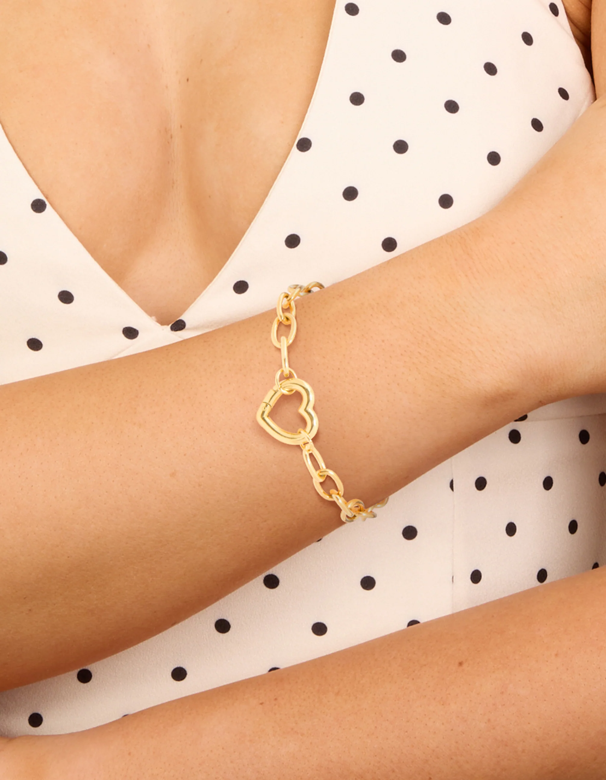 Waterproof Gold Plated Stainless Steel Chain Heart Clasp Bracelet - Image 2