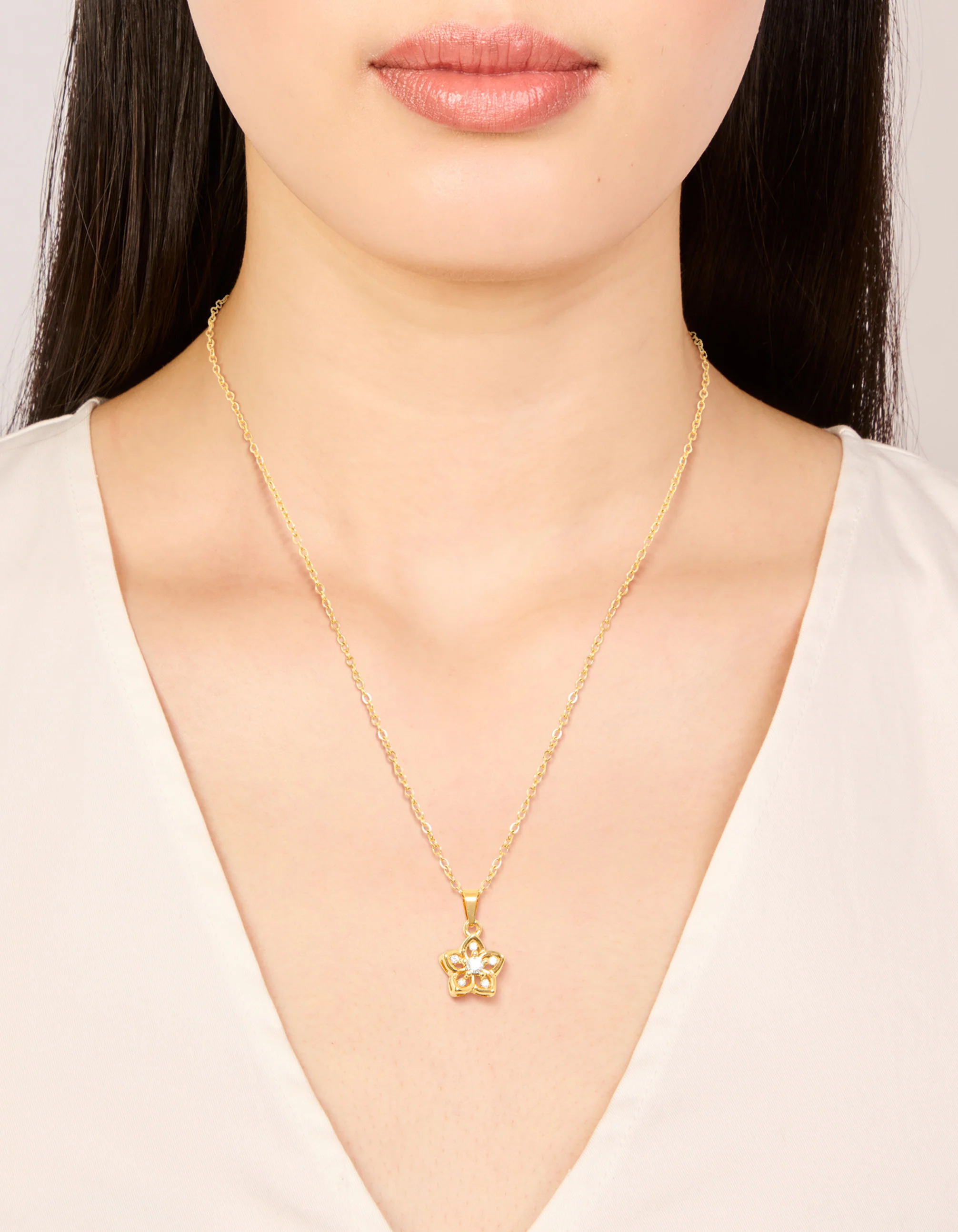 Waterproof Gold Plated Stainless Steel Cubic Zirconia Flower Outline Pendant Necklace - Image 4