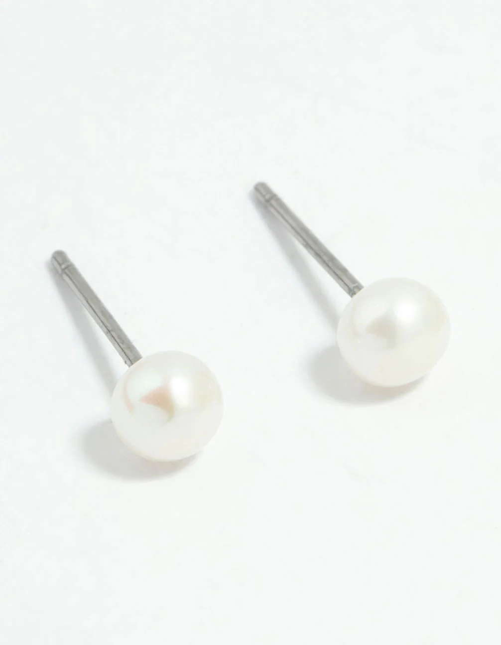 Waterproof Gold Plated Stainless Steel Pearl Dainty Earrings 2-Pack - Image 4