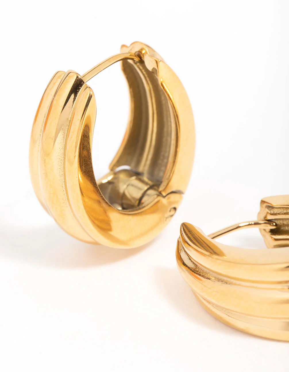 Waterproof Gold Plated Stainless Steel Hinged Hoop Indented Earrings - Image 4