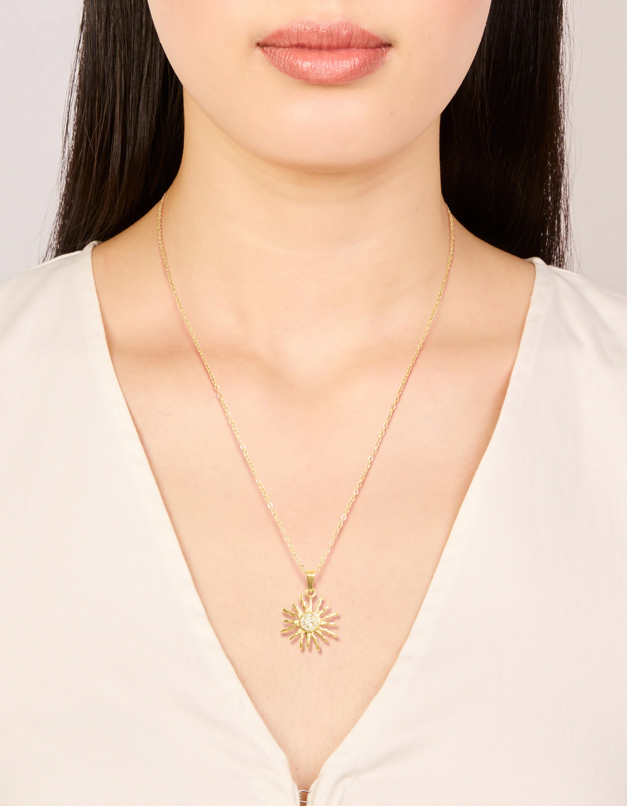 Waterproof Gold Plated Stainless Steel Sunburst Necklace - Image 4