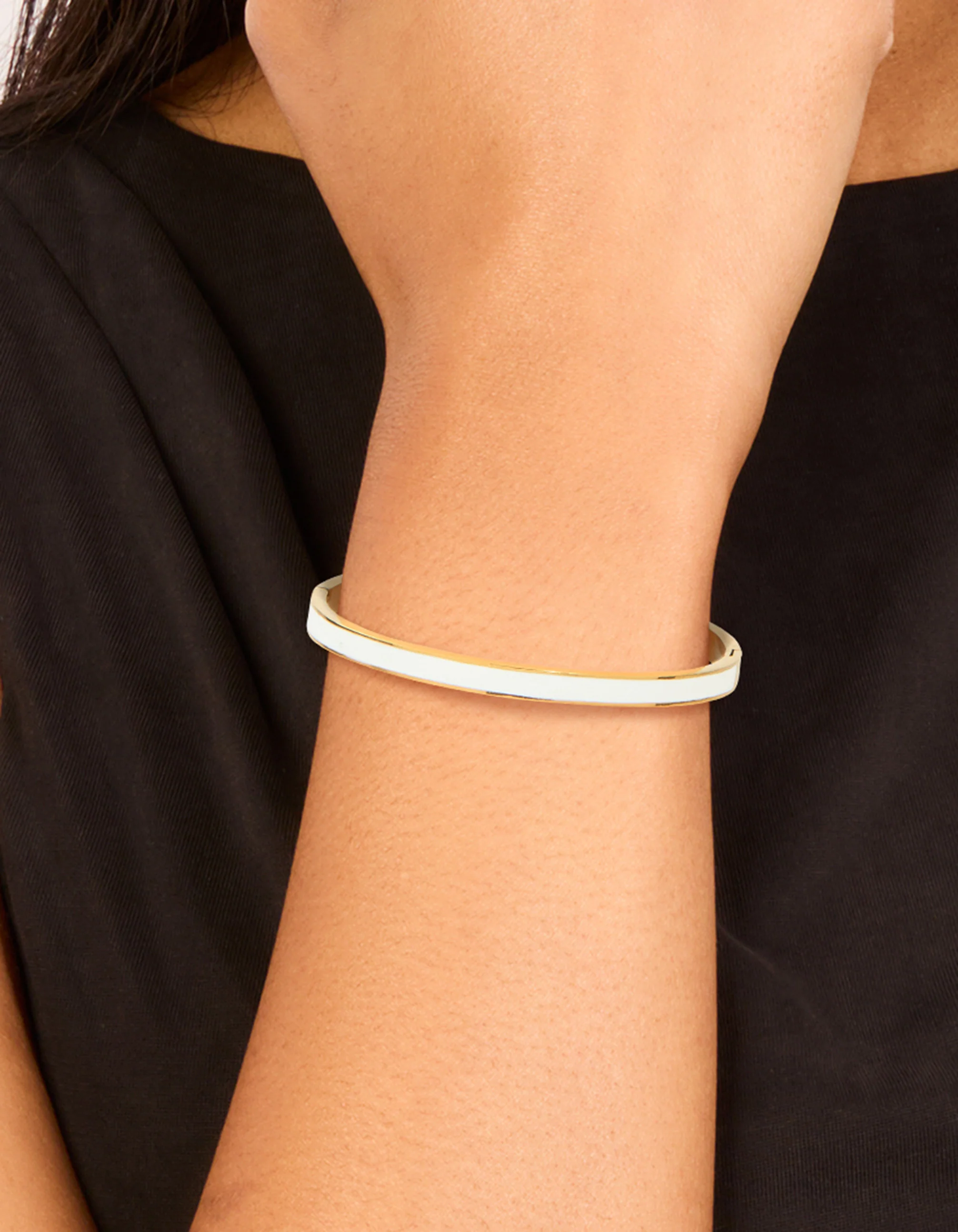 Waterproof Gold Plated Stainless Steel Thick White Enamel Thick Hinged Bangle - Image 4