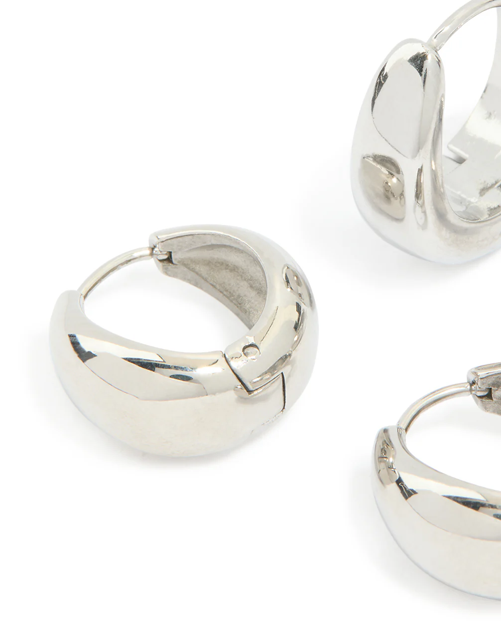 Waterproof Stainless Steel Chunky Huggie Earrings 2 Pack - Image 4