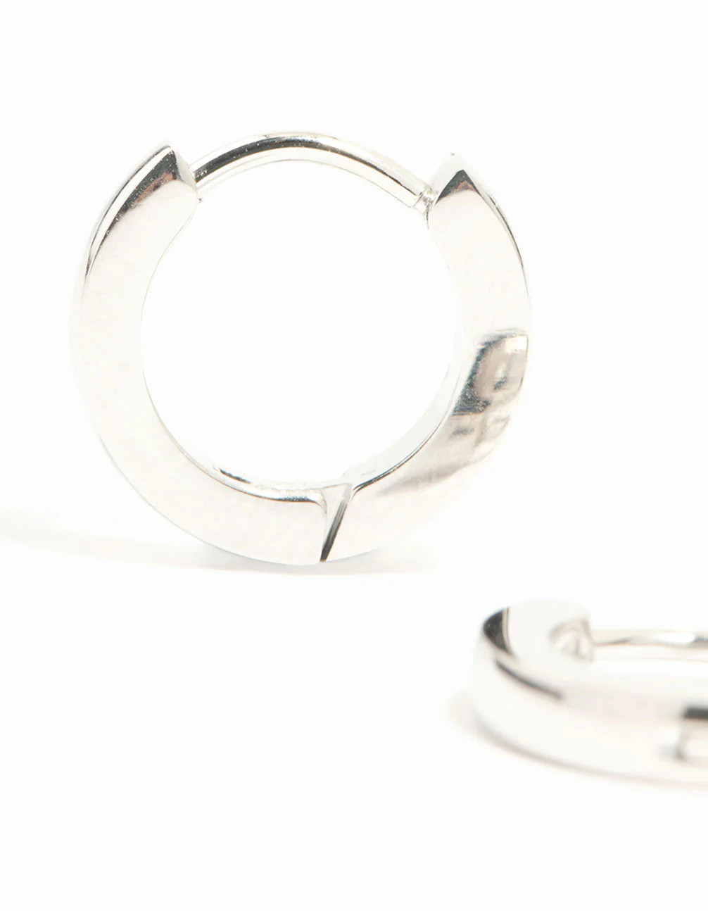 Waterproof Stainless Steel Thin Clicker Earrings - Image 4