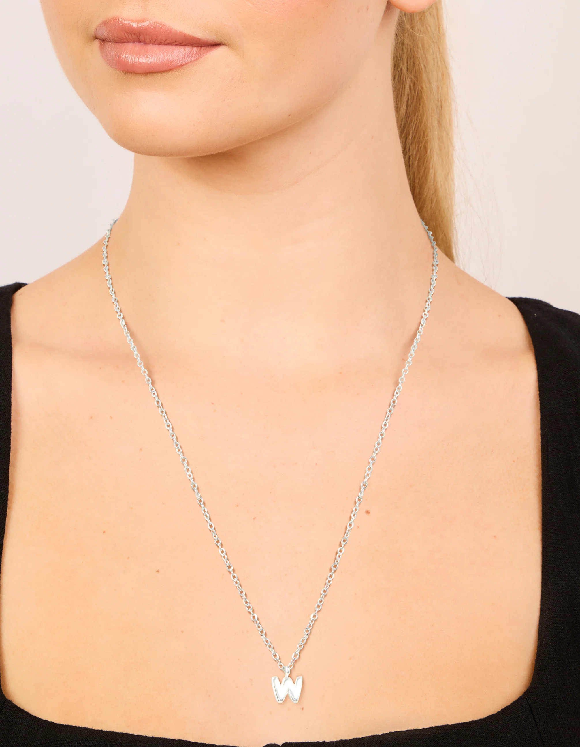 Waterproof Stainless Steel Mini Bubble Letter W Necklace - Image 2