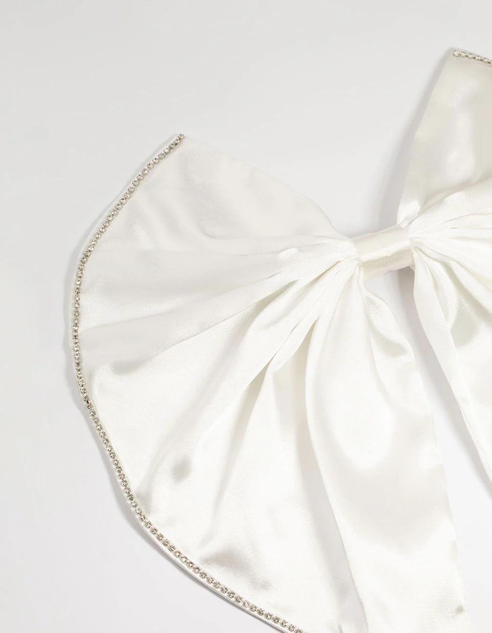 White Fabric Diamante Edge Cascading Bow Clip - Image 2