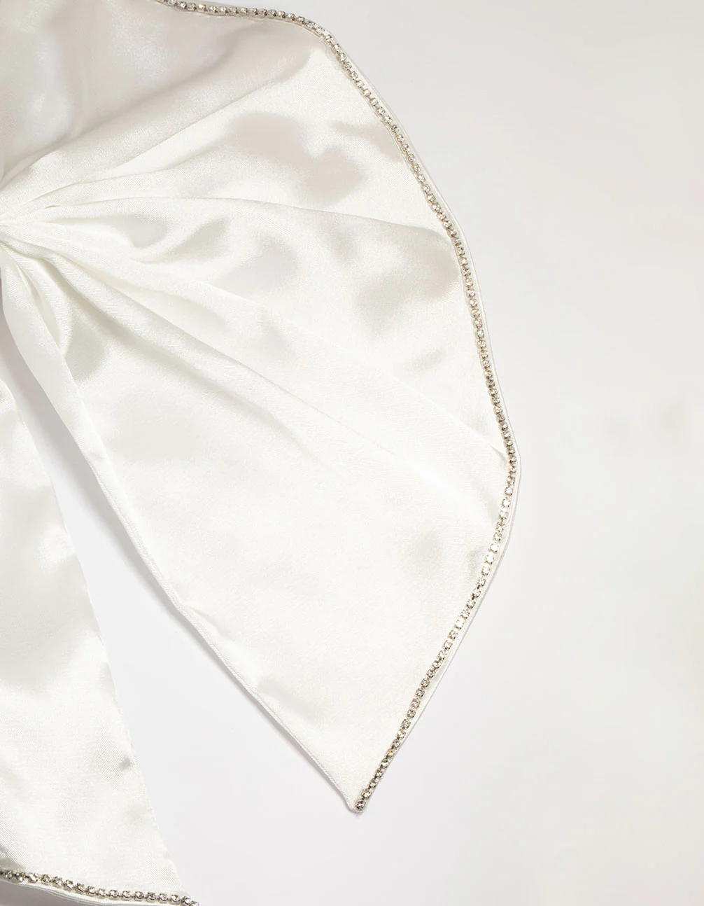 White Fabric Diamante Edge Cascading Bow Clip - Image 3