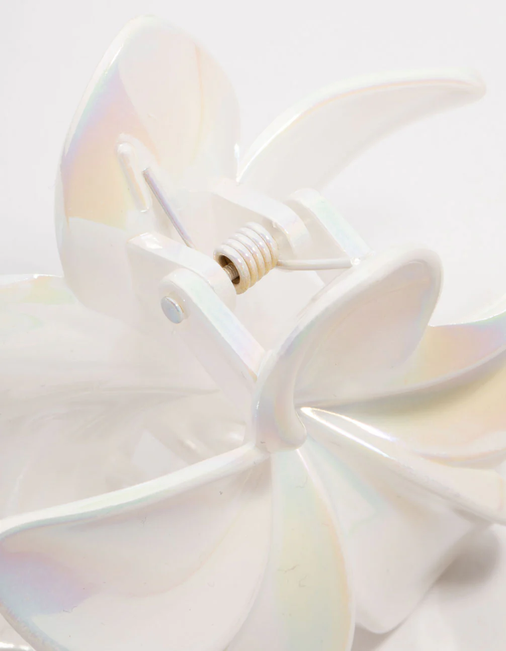White Frangipani Claw Clip - Image 3