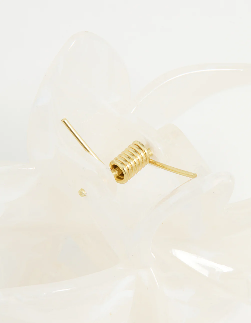 White Marble Frangipani Hair Claw Clip - Image 3
