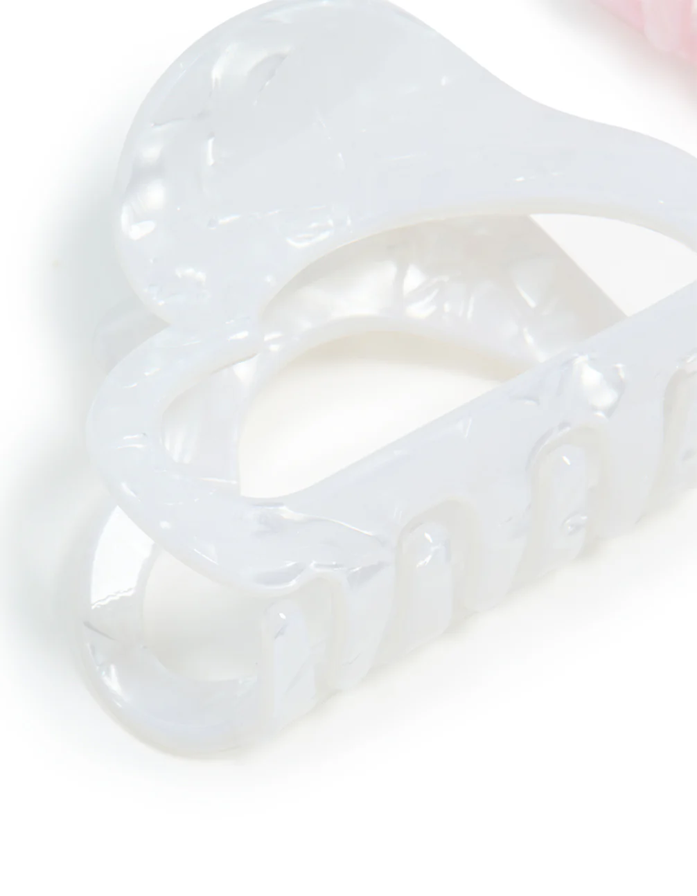 White & Pink Acrylic Small Heart Claw Clips 2-Pack - Image 2