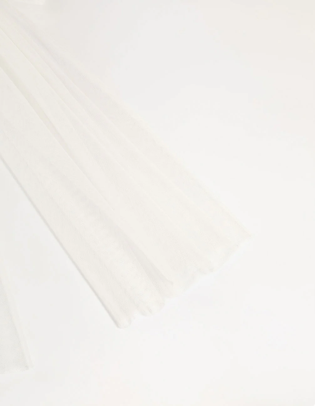 White Tulle Fabric Bow Clip - Image 3